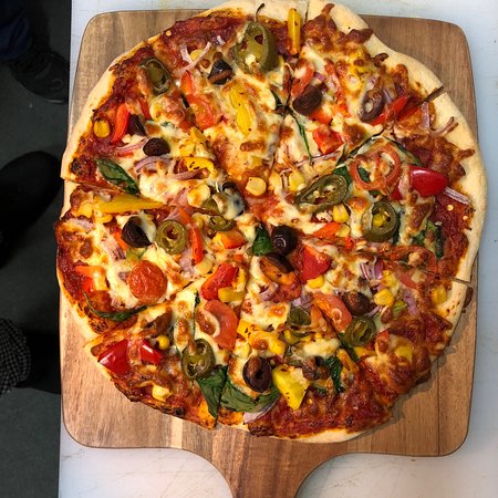 I Pizza Club - Cruises Travel 0