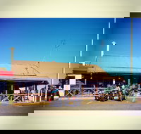 Gold Nugget Truck Stop - Travel Agents