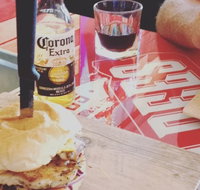 Johnny Dee's - Travel Agents