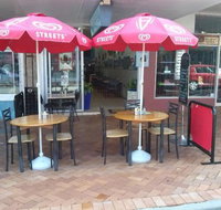 Mclaren's Cafe - Travel Agents