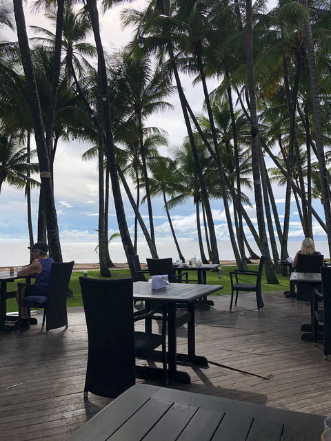 Nu Nu Restaurant - Travel Agents 3