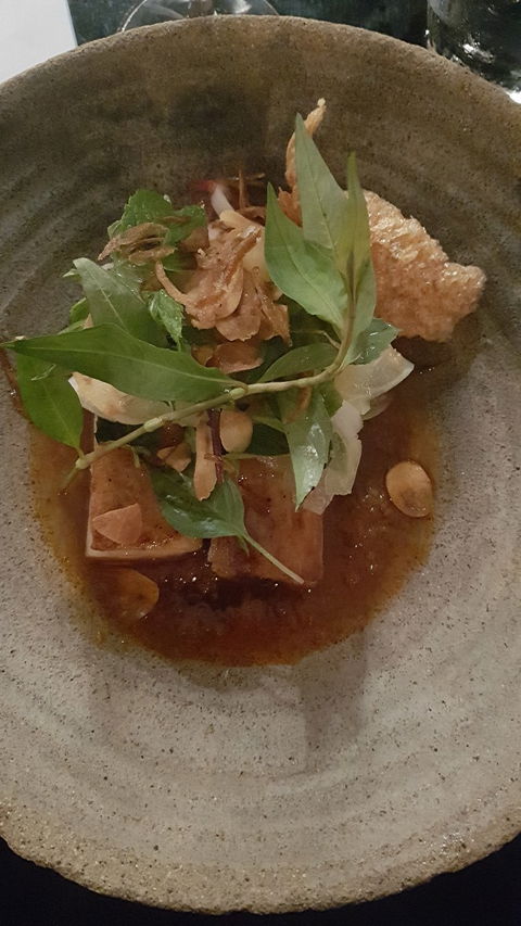 Nu Nu Restaurant - Travel Agents 4