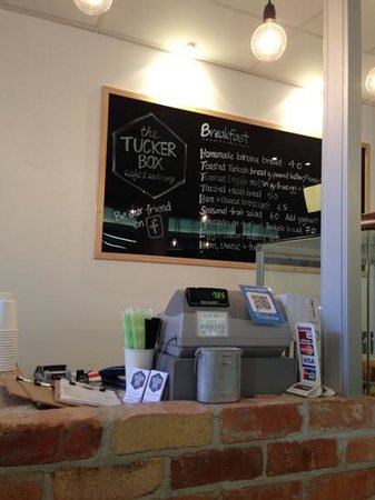 The Tucker Box - Tourism Guide 0