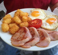 Smiley Piggy Cafe - Tourism Guide