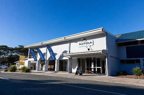 The Surf Club Bribie Island - Travel Agents 0
