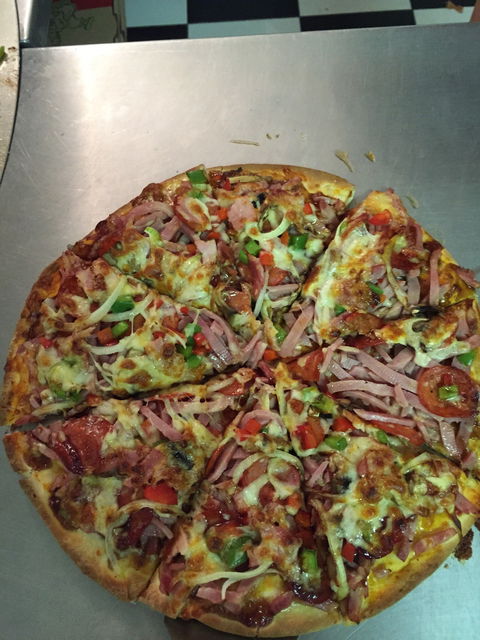 Newell Beach Takeaway And Cafe - Travel Agents 1