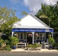 The Blue and White Teapot Cafe - Travel Agents
