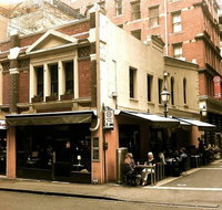 Dikstein's Corner Bar - Tourism Guide