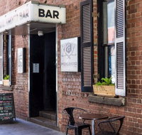 Highlander Bar - Tourism Guide