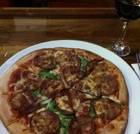 Soprano's Restaurant  Pizzeria - Tourism Guide