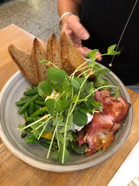 Square & Compass - Tourism Guide 6