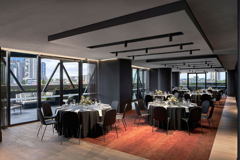 AC Hotel By Marriott Melbourne Southbank - Tourism Guide 6