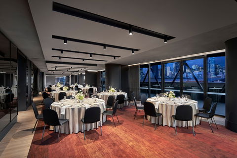 AC Hotel By Marriott Melbourne Southbank - Tourism Guide 7