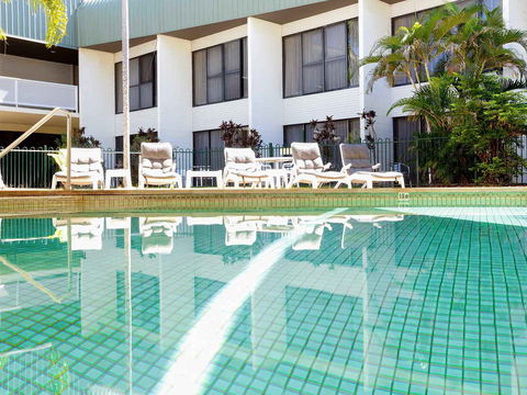 Mercure Kakadu Crocodile Hotel - Cruises Travel 11