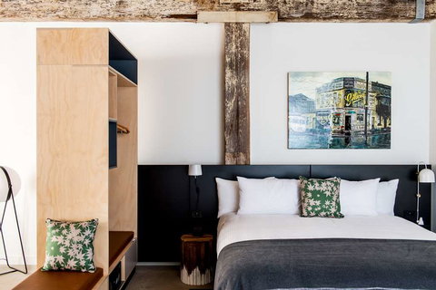 Veriu Broadway - Travel Search 2