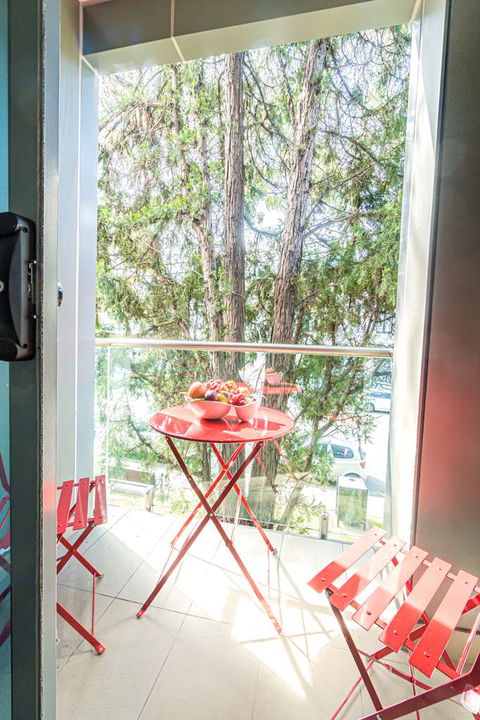 Best Western Plus Camperdown Suites - Tourism Guide 7