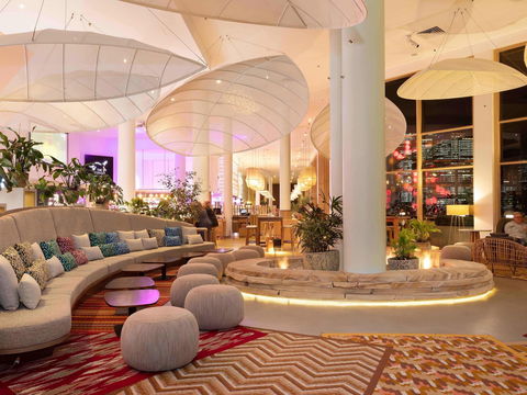 Novotel Sydney On Darling Harbour - Cruises Travel 16