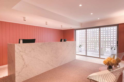 Adina Apartment Hotel Chippendale - Cruises Travel 2