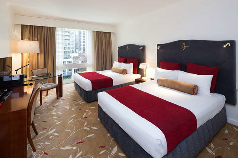 Royal on the Park - Travel Search 4