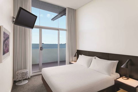 Adina Apartment Hotel Perth - Tourism Guide 3