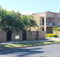 Western Gateway Motel - Cruises Travel
