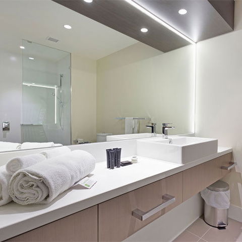 The Calamvale Hotel - Travel Agents 2