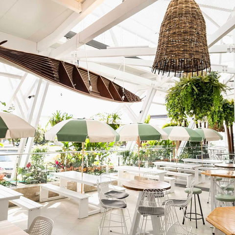 The Calamvale Hotel - Travel Agents 7