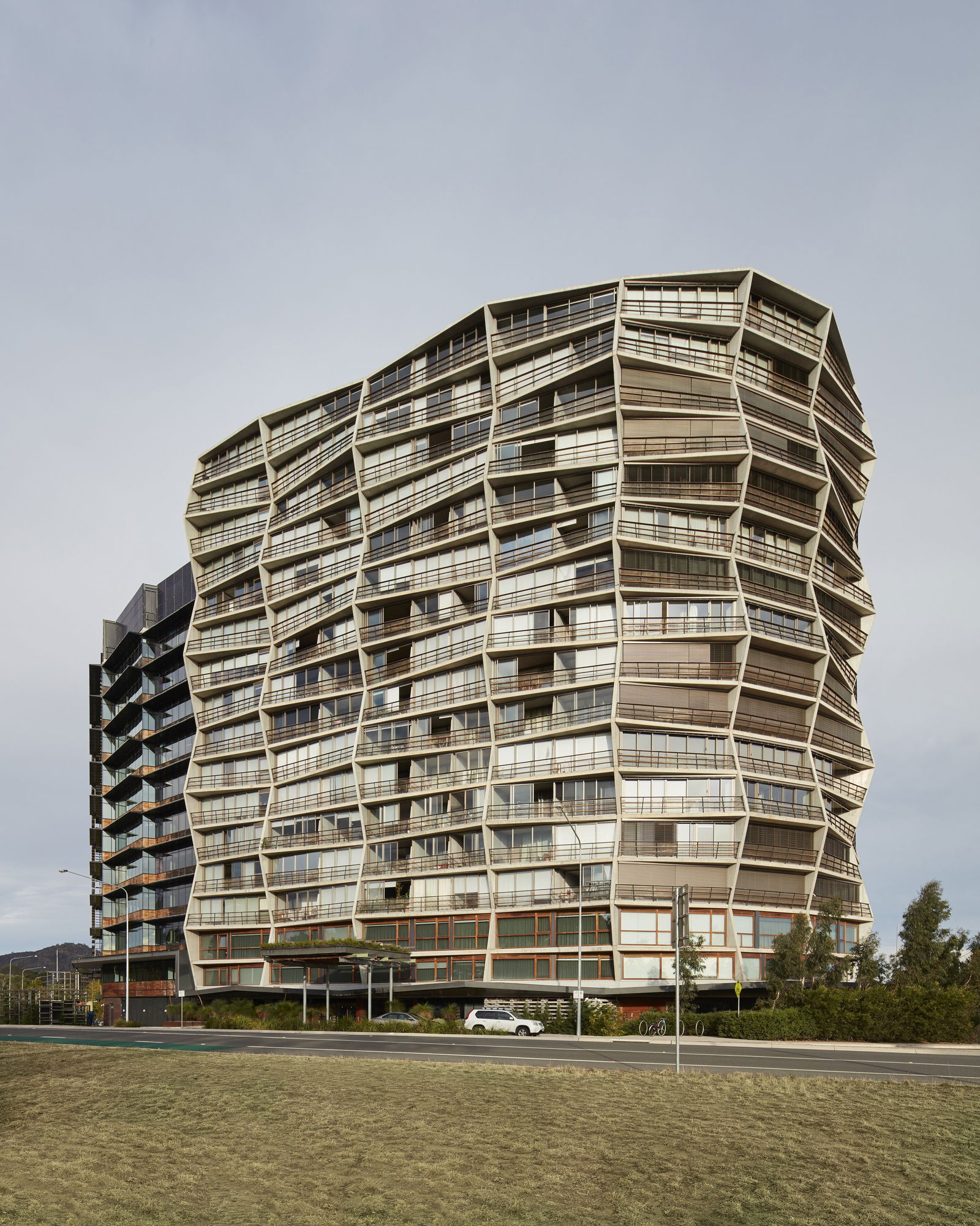 Sydney Suburbs ACT Tourism Guide