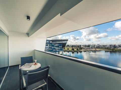Mercure Melbourne Caroline Springs - Cruises Travel 5