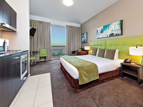 Mercure Melbourne Caroline Springs - Cruises Travel 7