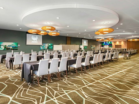 Mercure Melbourne Caroline Springs - Cruises Travel 11