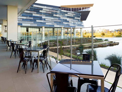 Mercure Melbourne Caroline Springs - Cruises Travel 12