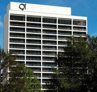 QT Canberra - Tourism Guide