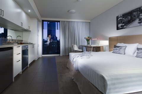 Fraser Place Melbourne - Travel Agents 9