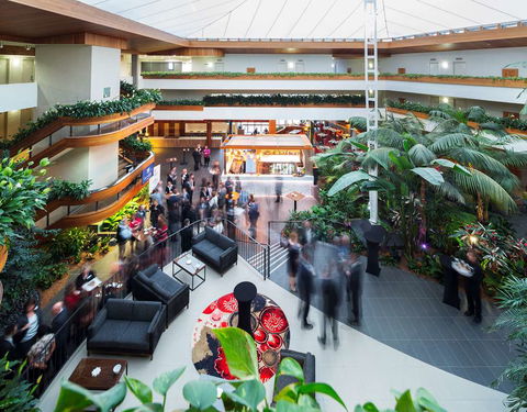 Pavilion On Northbourne - Cruises Travel 10
