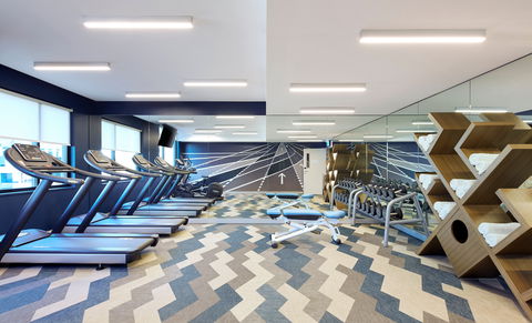 Holiday Inn Express Sydney Airport - Cruises Travel 15