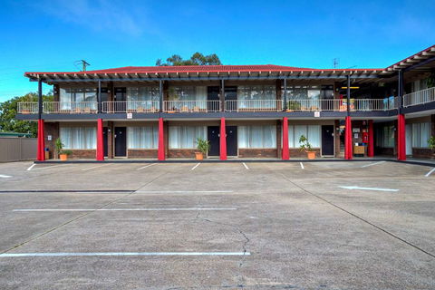Best Western Zebra Motel - Cruises Travel 4