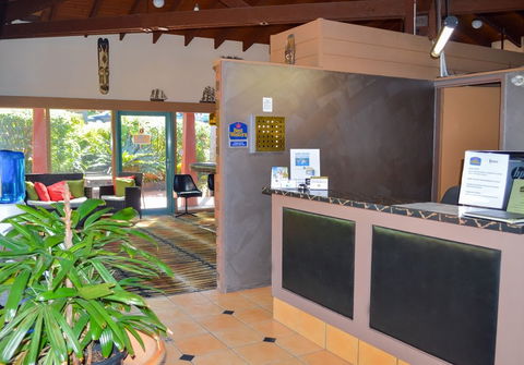 Best Western Zebra Motel - Cruises Travel 5