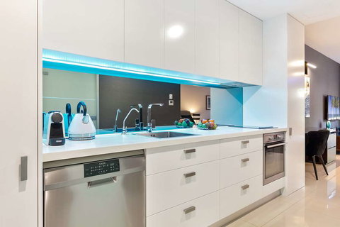 Good Life Suites - Travel Search 10