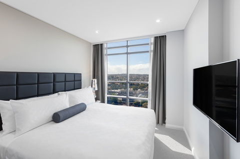 Meriton Serviced Apartments North Sydney - Cruises Travel 7