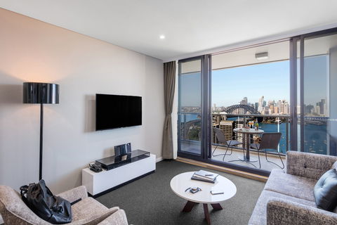 Meriton Serviced Apartments North Sydney - Cruises Travel 14