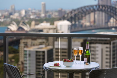 Meriton Serviced Apartments North Sydney - Cruises Travel 17