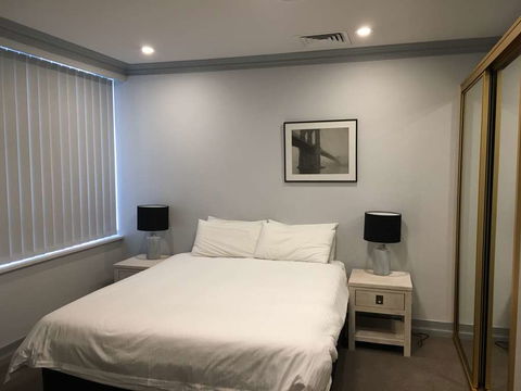 Milson Serviced Apartments - Travel Agents 7