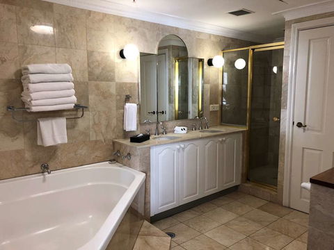 Milson Serviced Apartments - Travel Agents 13