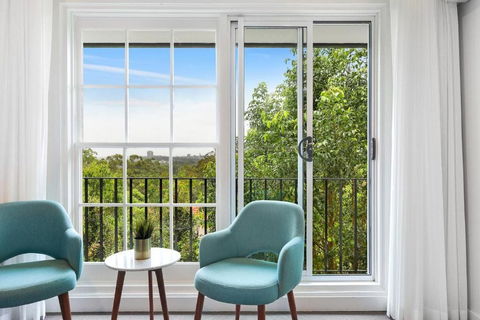 Killara Inn Hotel & Conference Centre - Travel Agents 9