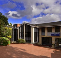 Twin Towers Inn - Travel Agents