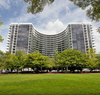 Astra Canberra Manhattan - Tourism Guide