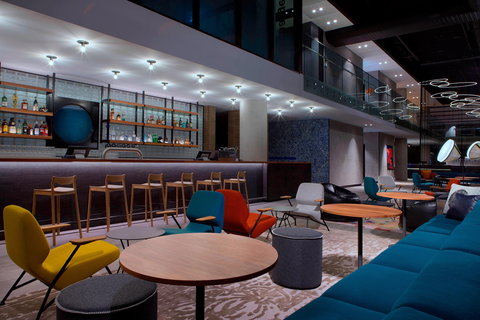 Aloft Perth - Travel Search 8