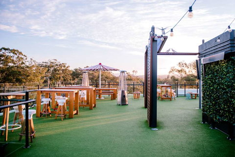 Mantra Southport Sharks - Tourism Guide 1