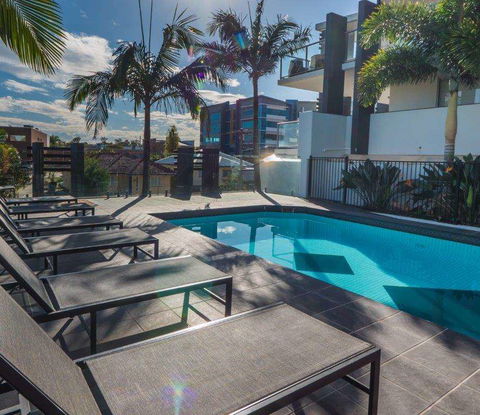 The Chermside Apartments - Cruises Travel 8